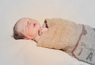 baby-in-sack1-320x220