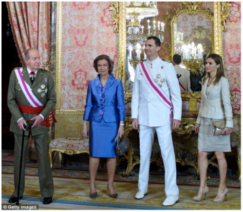 King Juan Carlos of Spain with Queen Sofia, Prince Phillipe VI and Princess Letizia